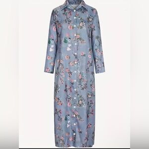 ✨PLUS SIZE buttoned-up long sleeve maxi dress light blue/flowery